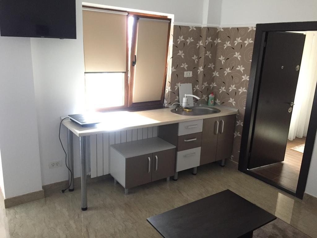 Vlh Mansion Hotel Constanta Bagian luar foto