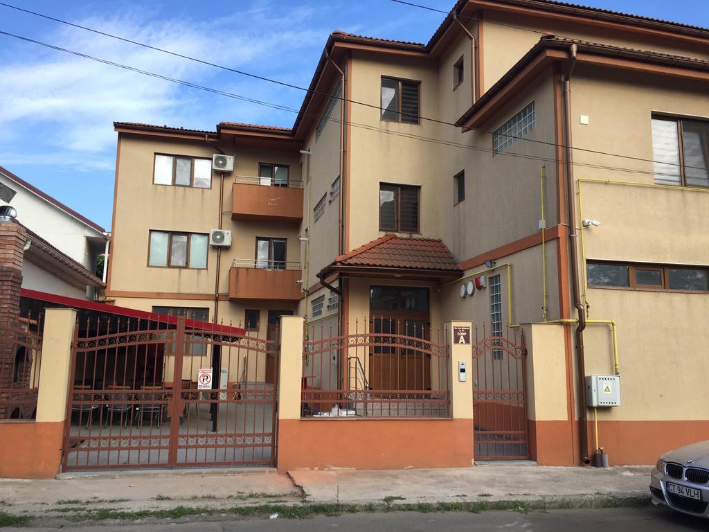 Vlh Mansion Hotel Constanta Bagian luar foto